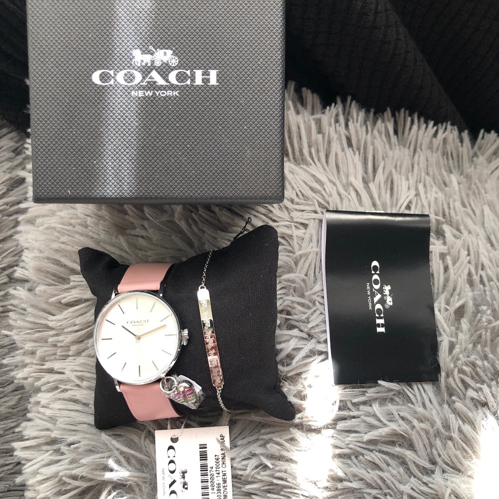 Coach Watch PERRY 14000074 Women's Pink BRAND NEW